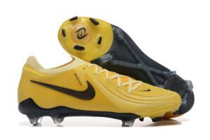 Nike Phantom Luna
